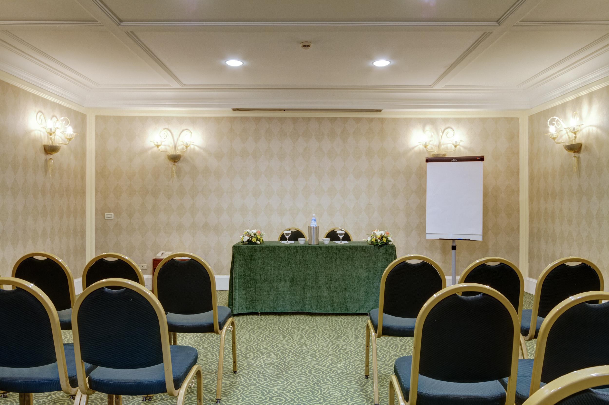 Mercure Excelsior 4* Catania