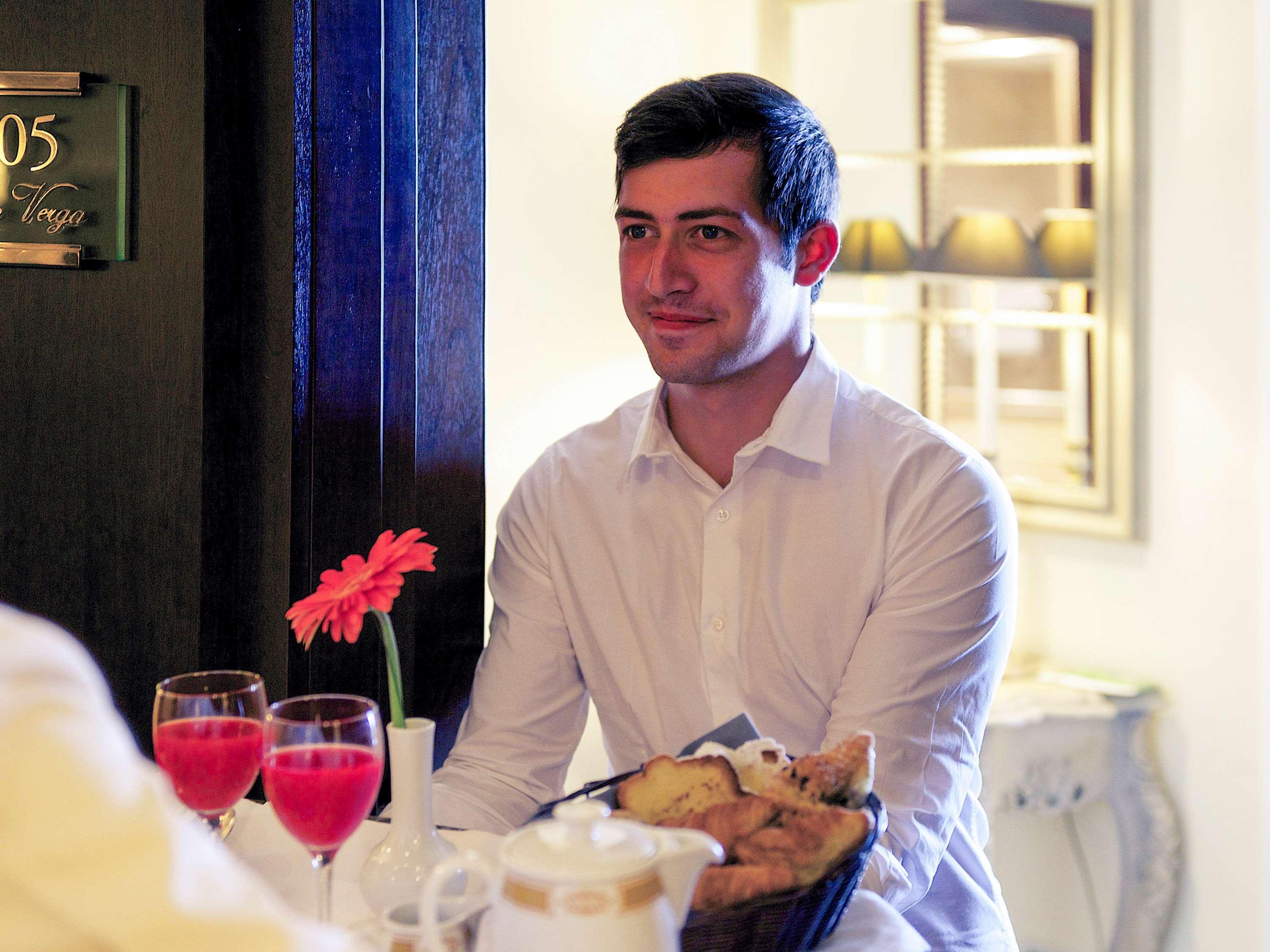 Mercure Excelsior Hotel
