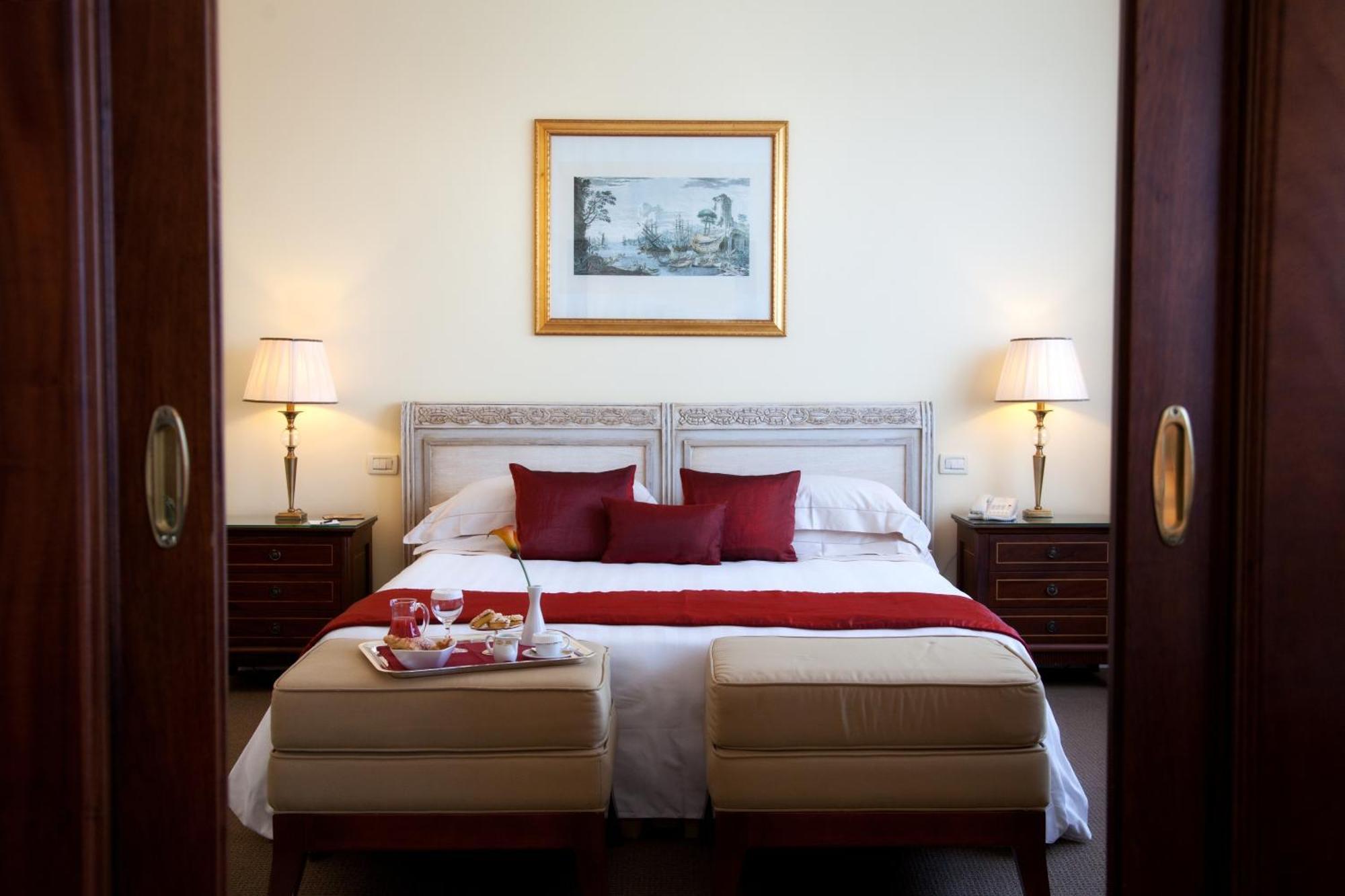 Hotel Mercure Excelsior 4*